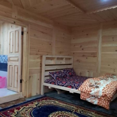 Riverbank Hotel Taobut Neelum Valley Azad Kashmir Taobat Eksteriør billede