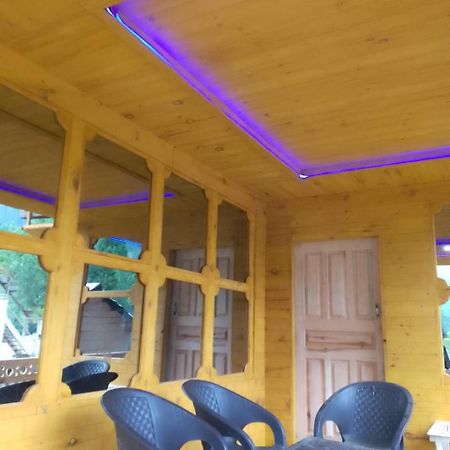 Riverbank Hotel Taobut Neelum Valley Azad Kashmir Taobat Eksteriør billede